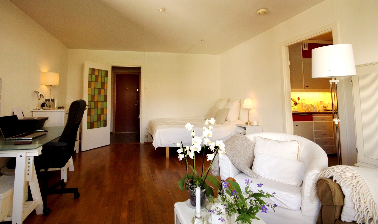 Fra stue - de fleste møbler medfølger leiligheten Galleribilde