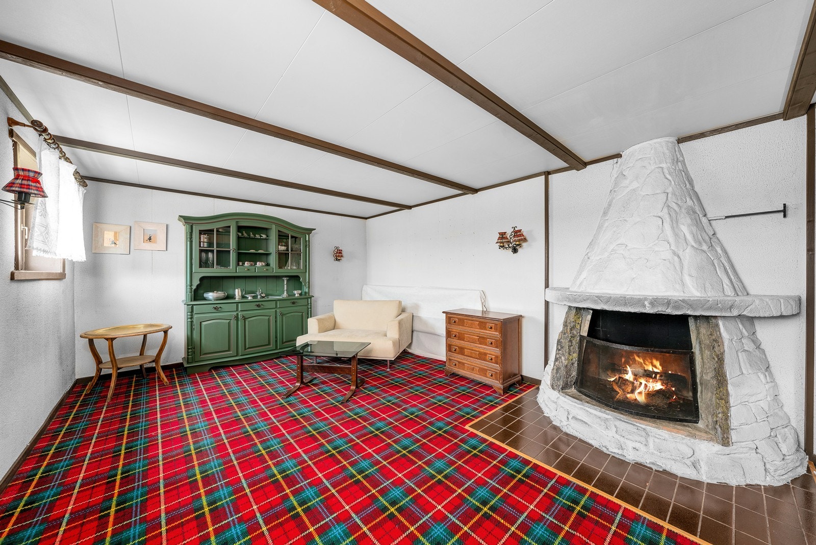 I underetasjen finner man en stue - et ekstra oppholdsrom for lek, vennebesøk og avslapning. Galleribilde