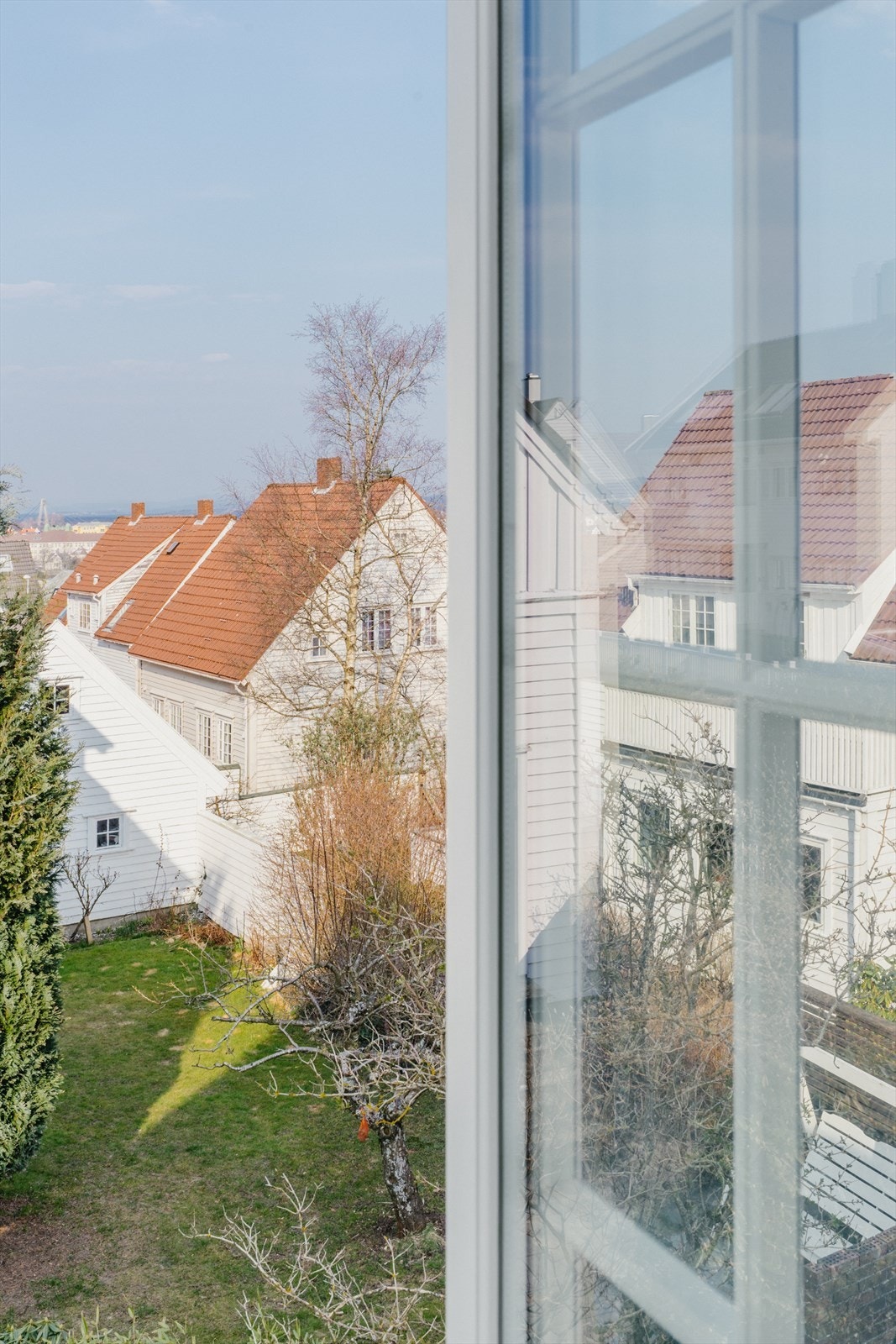 Fra rommet kan du nyte en fantastisk utsikt. Galleribilde