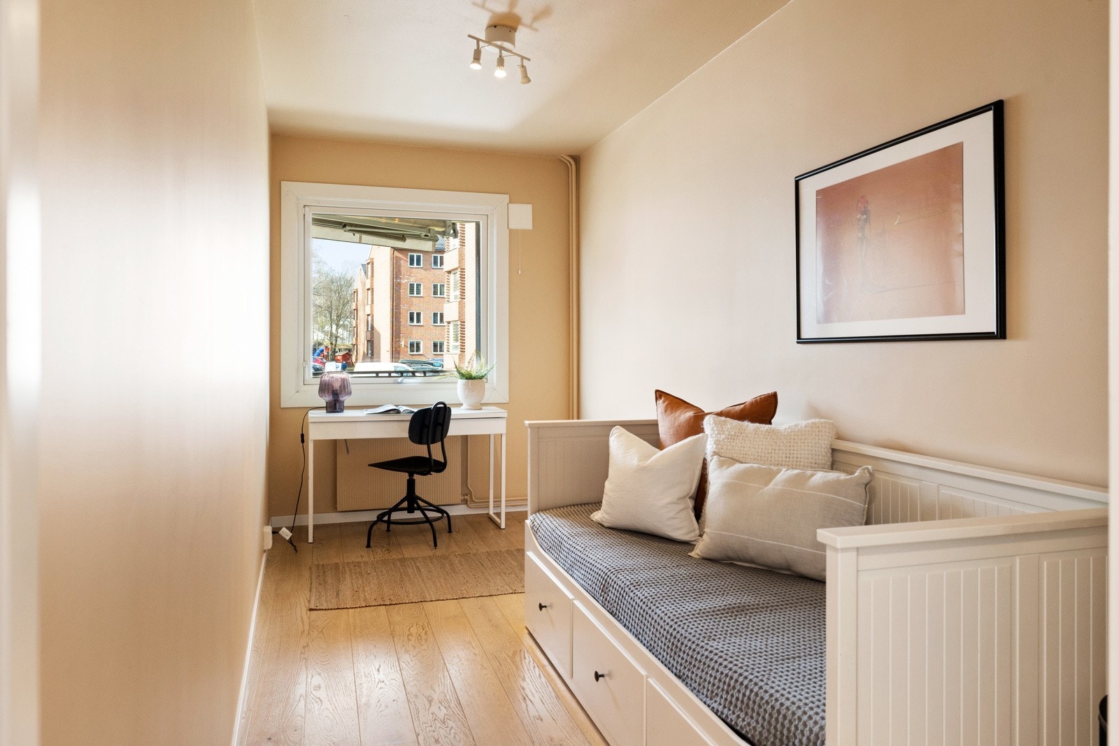 Soverom III har også plass til seng og garderobe eller skrivebord Galleribilde