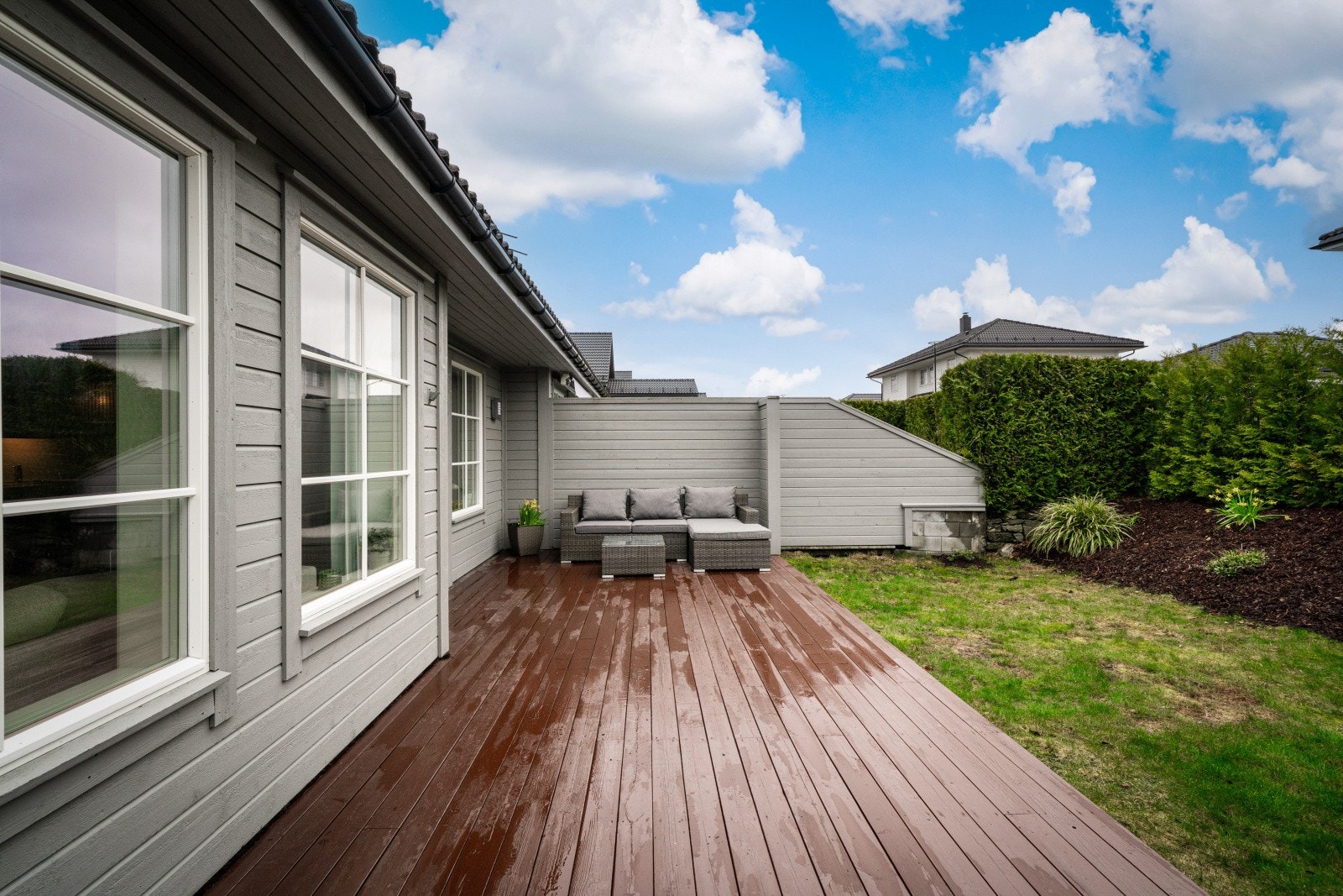 Terrassen har ypperlige solforhold og en herlig atmosfære Galleribilde