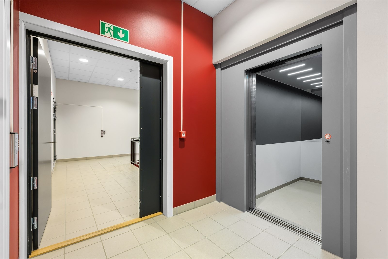 Begge lokalene er universelt utformet og tilgjengelig via heis Galleribilde