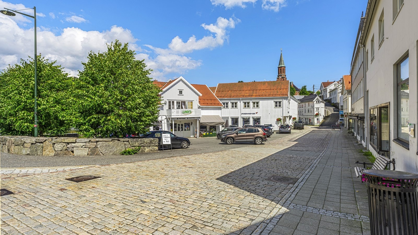 Sentral beliggenhet med gangavstand til alt Tvedestrand har å by på Galleribilde