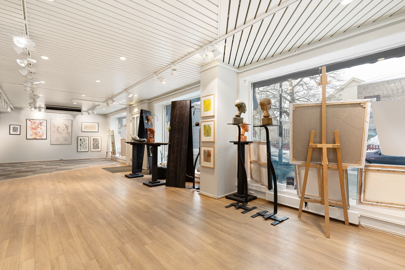 Forretningslokale 1 etasje. Galleribilde