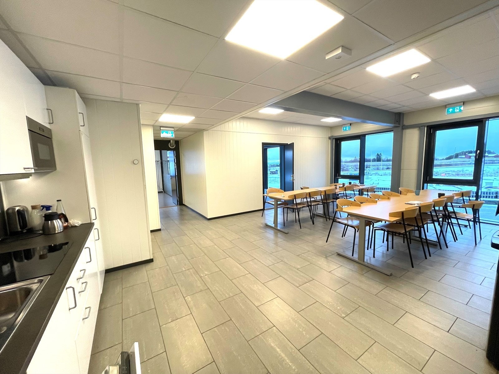 spisero, kjøkken, kontor og møterom.jpg Galleribilde