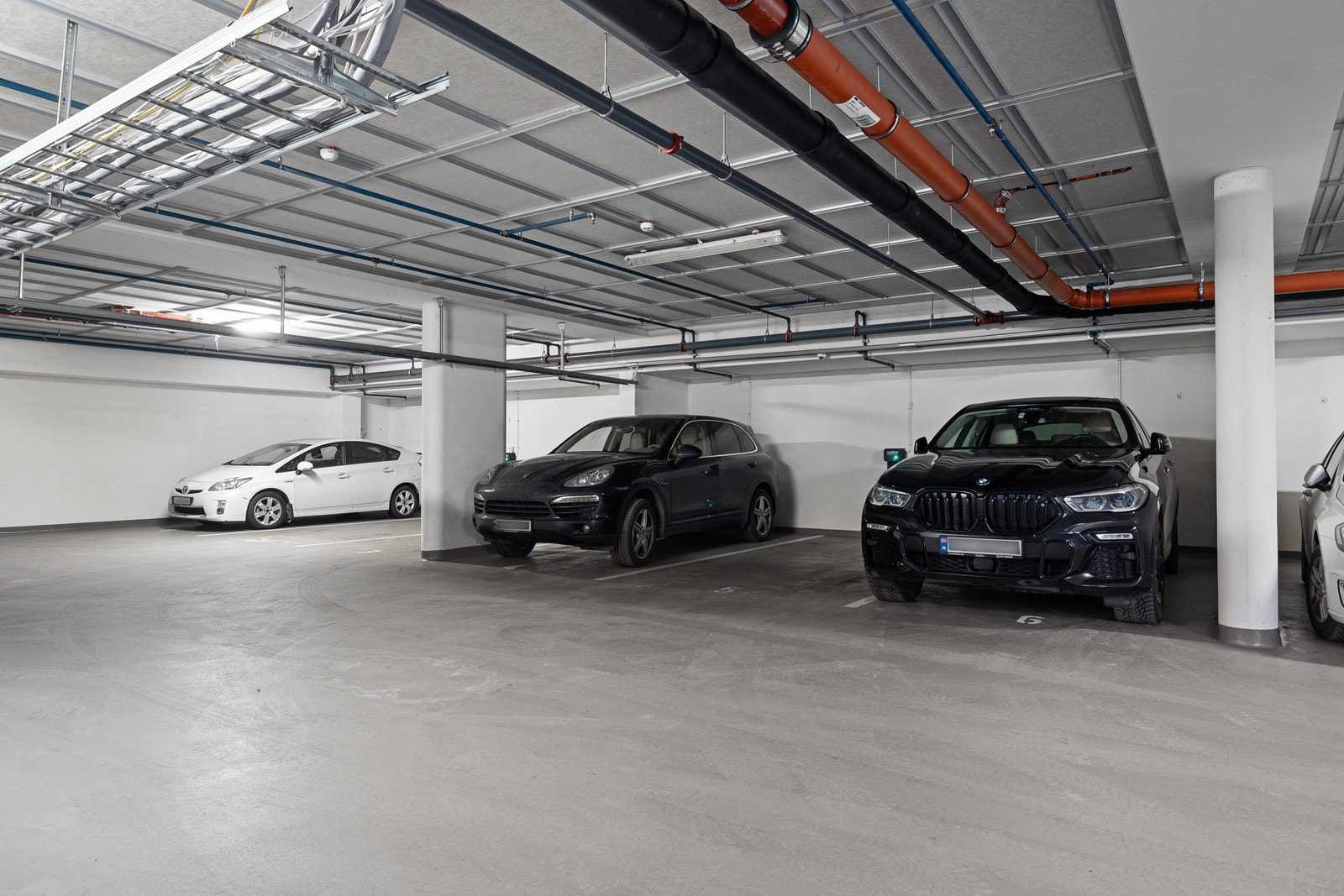 Muligheter for å leie garasjeplass, Frydenlundsgate 2B Galleribilde