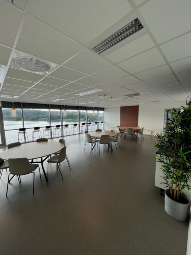 Fra kantine/felles kjøkken , Bruket 35 Galleribilde