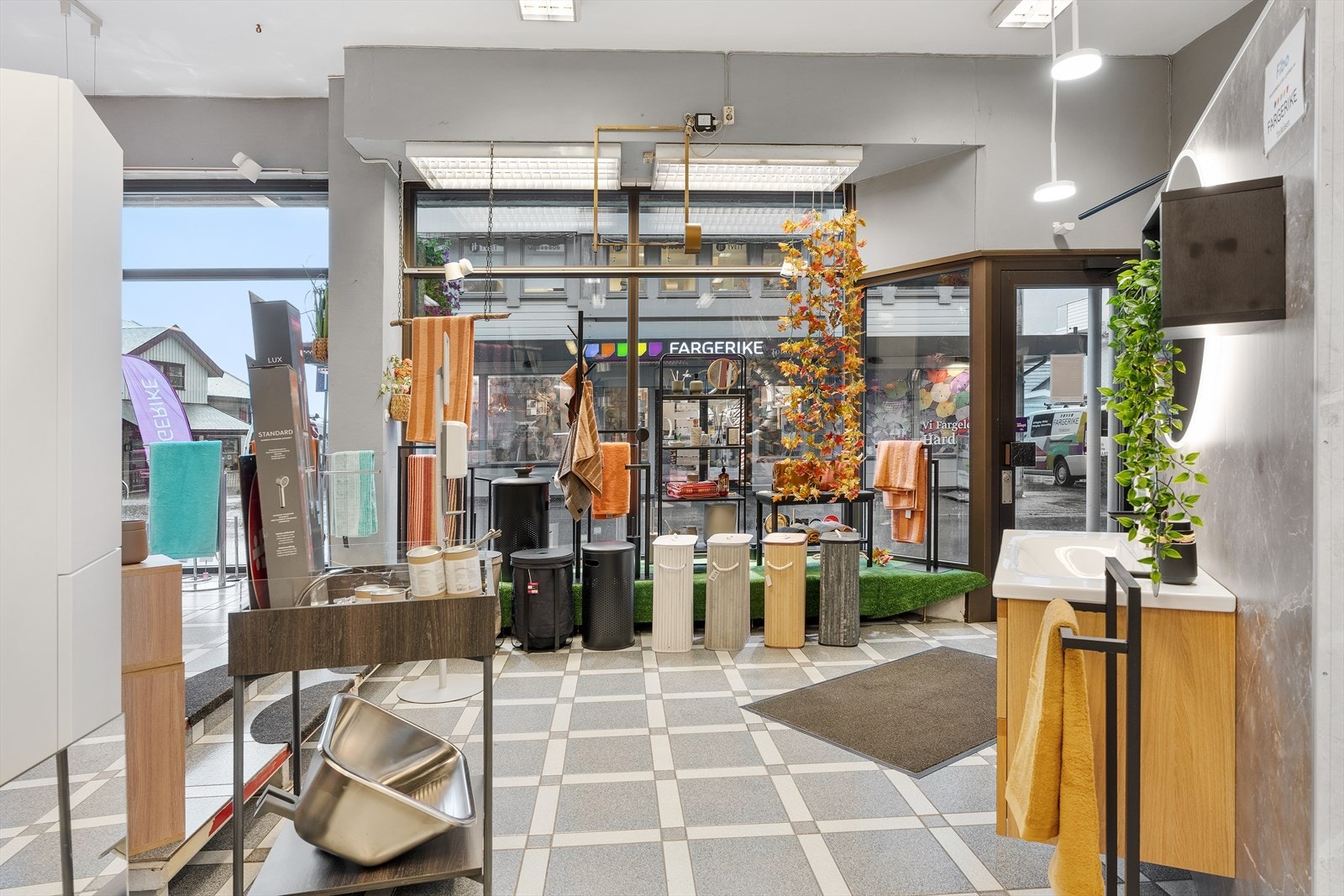 Utstillingslokaler i butikk Galleribilde