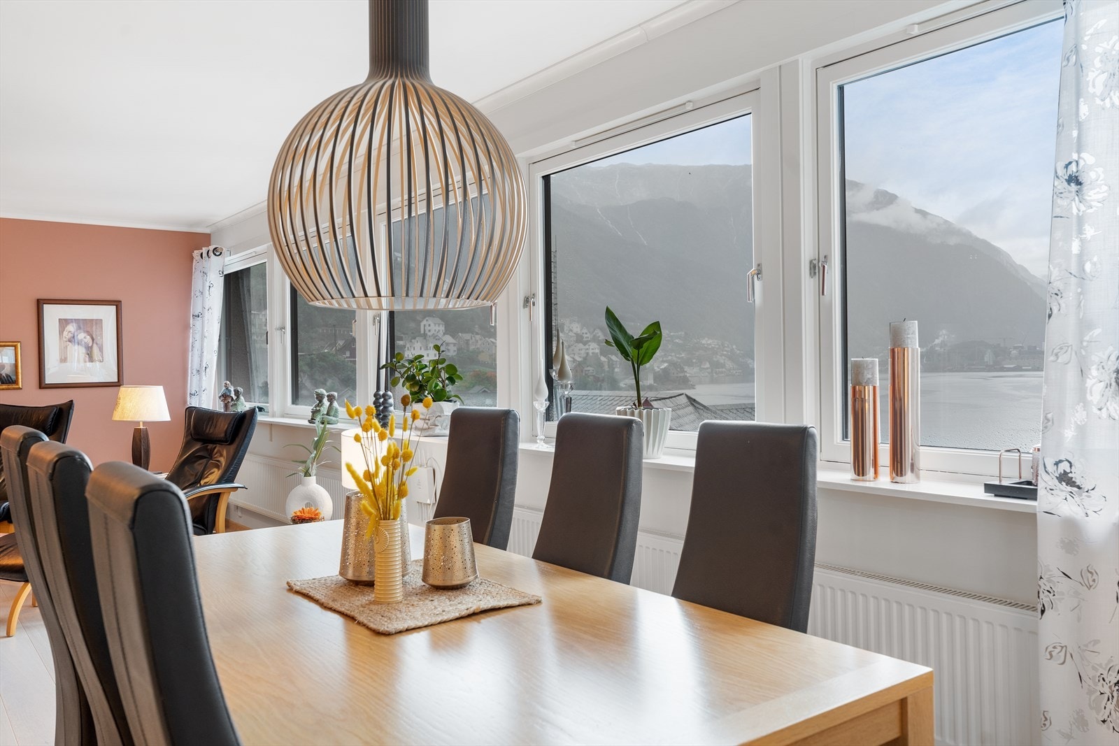 Penthouseleilighet på taket av bygget Galleribilde