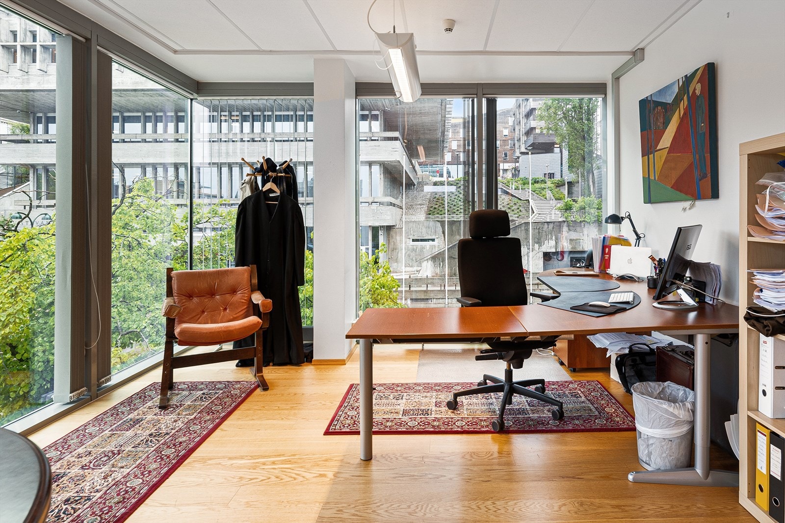 Hjørnekontor 5. etasje Galleribilde