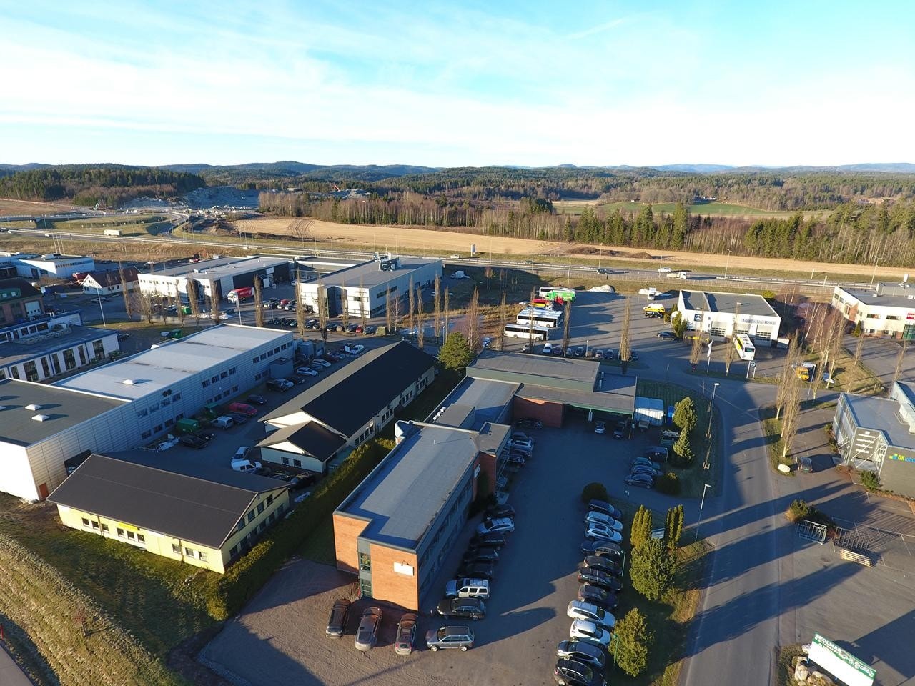 Oversiktsbilde - Skolmar Galleribilde