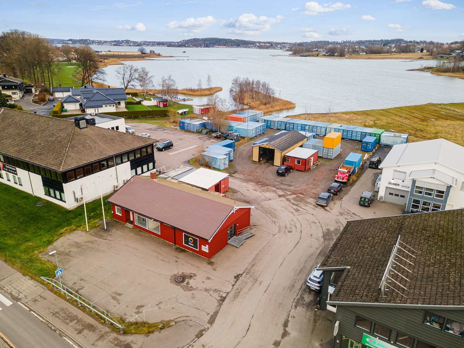 Smidsrødveien 103-002.jpg Galleribilde