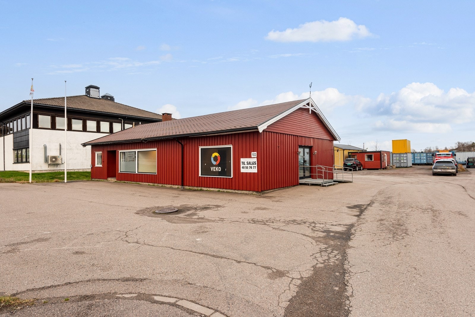 Smidsrødveien 103-058.jpg Galleribilde