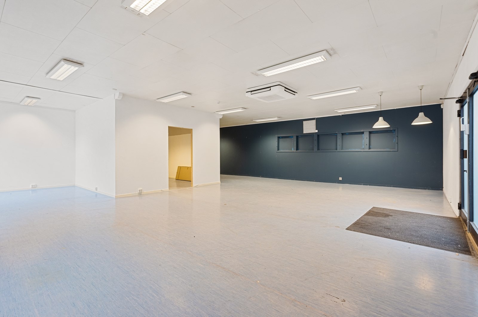 Smidsrødveien 103-037.jpg Galleribilde