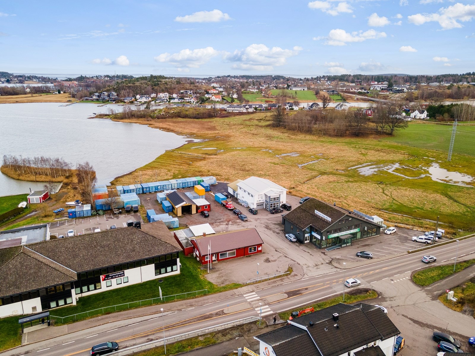 Smidsrødveien 103-006.jpg Galleribilde