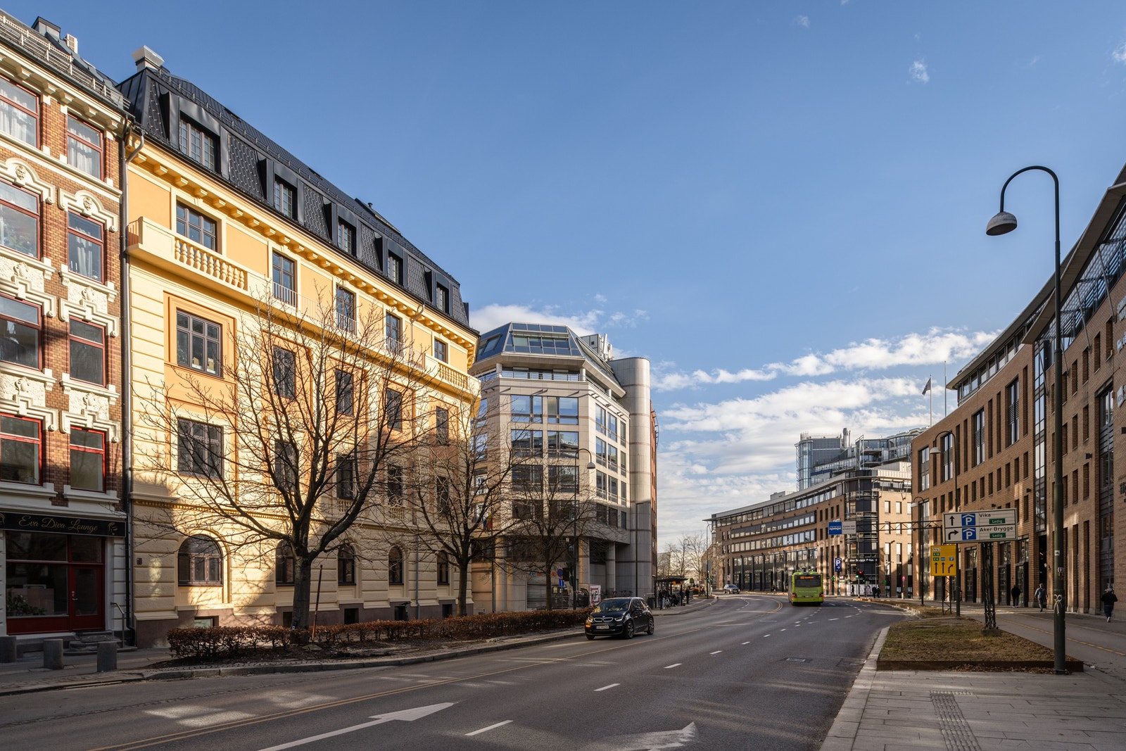 Nyrenovert fasade Galleribilde