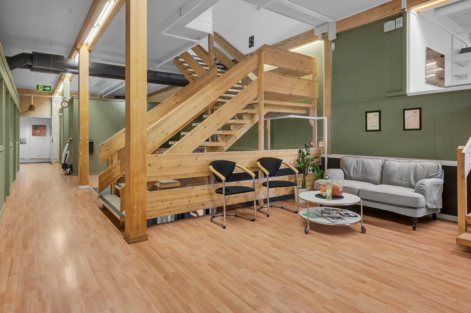 Trappeoppgang 2. etg Galleribilde