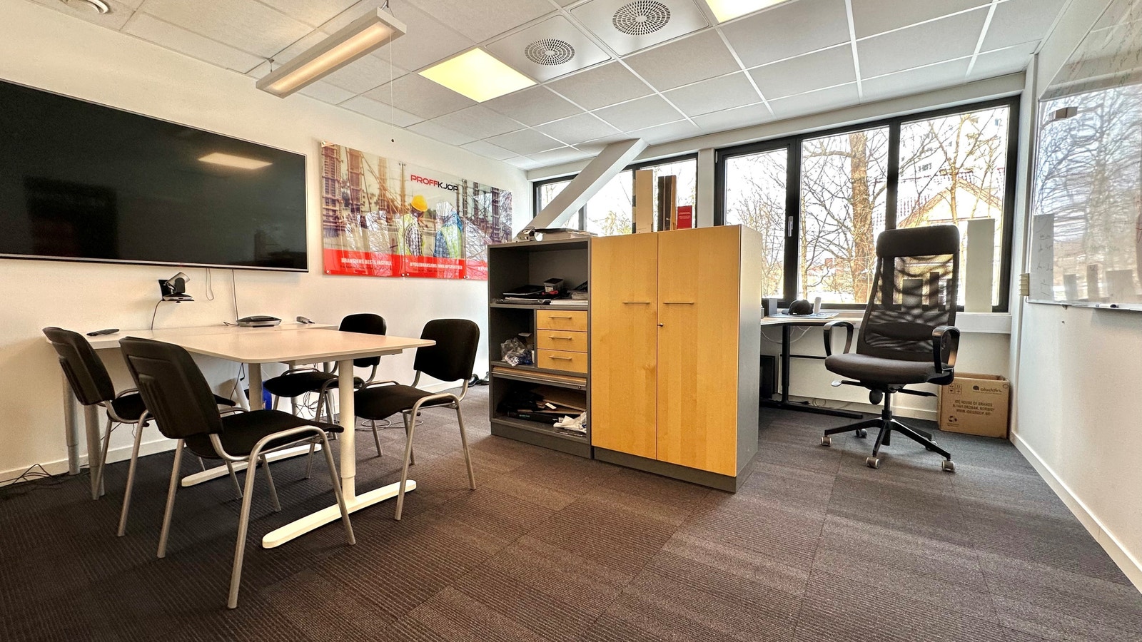 Dagens lokaler. Galleribilde