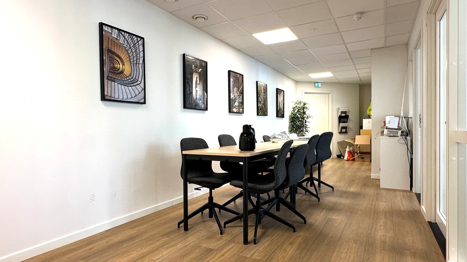 Dagens lokaler. Galleribilde