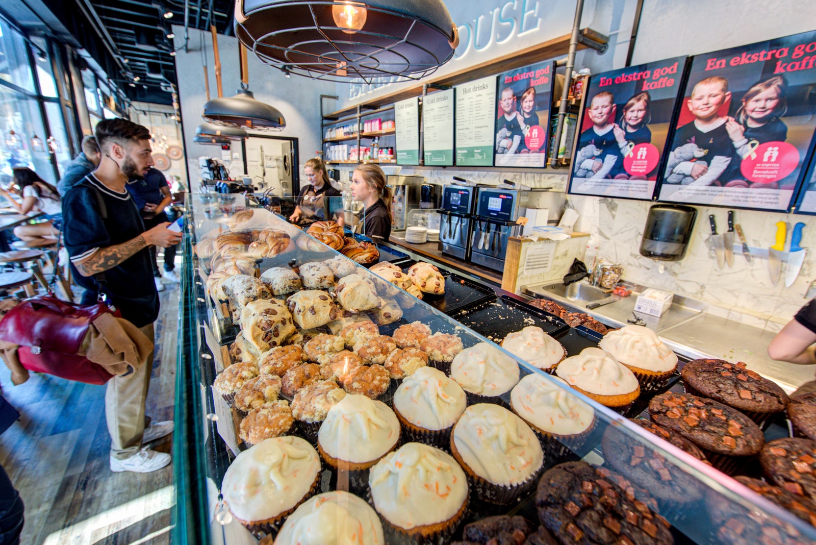 I umiddelbar nærhet finner dere flere kaffe- og serveringstilbud. Galleribilde