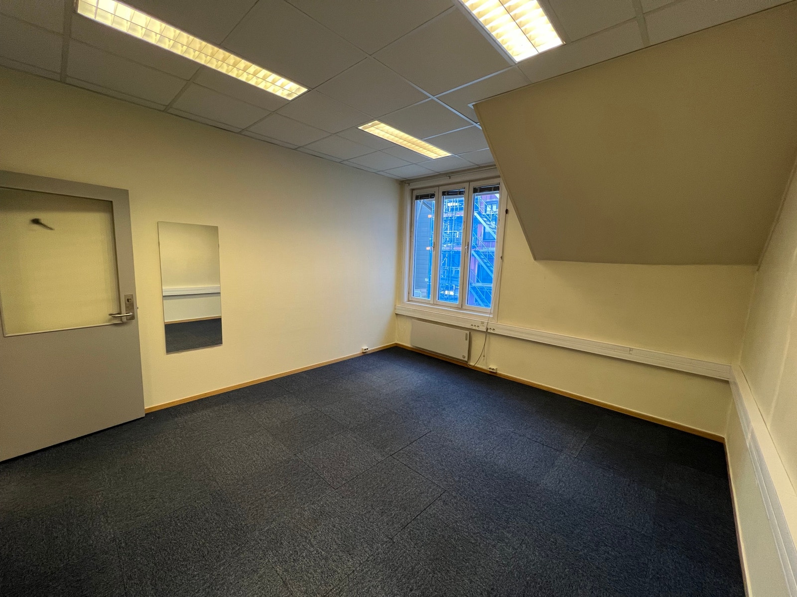 2. etasje søndre del - Kontor Galleribilde