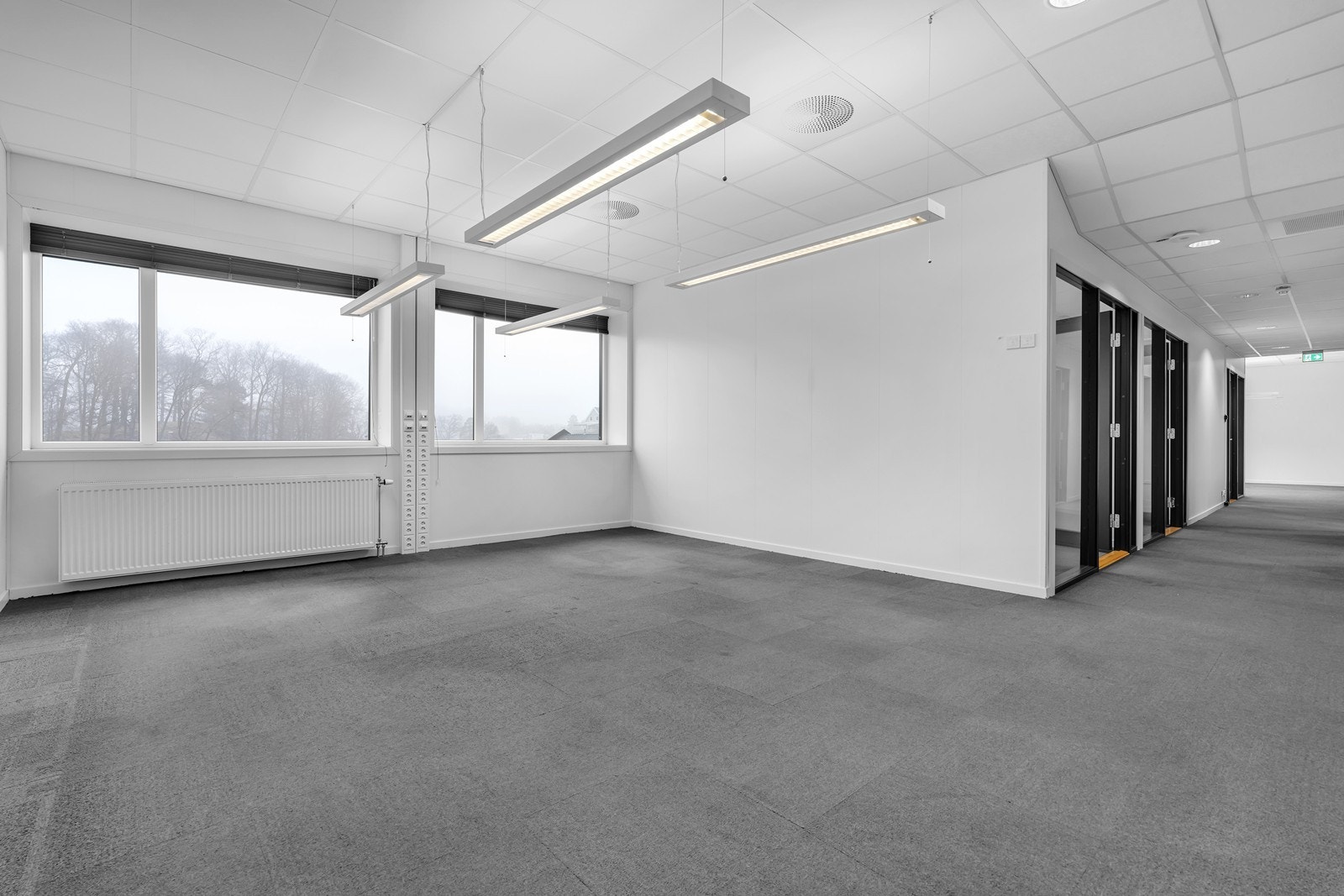 Det er to åpne kontorlandskaper i fjerde etasje. Galleribilde