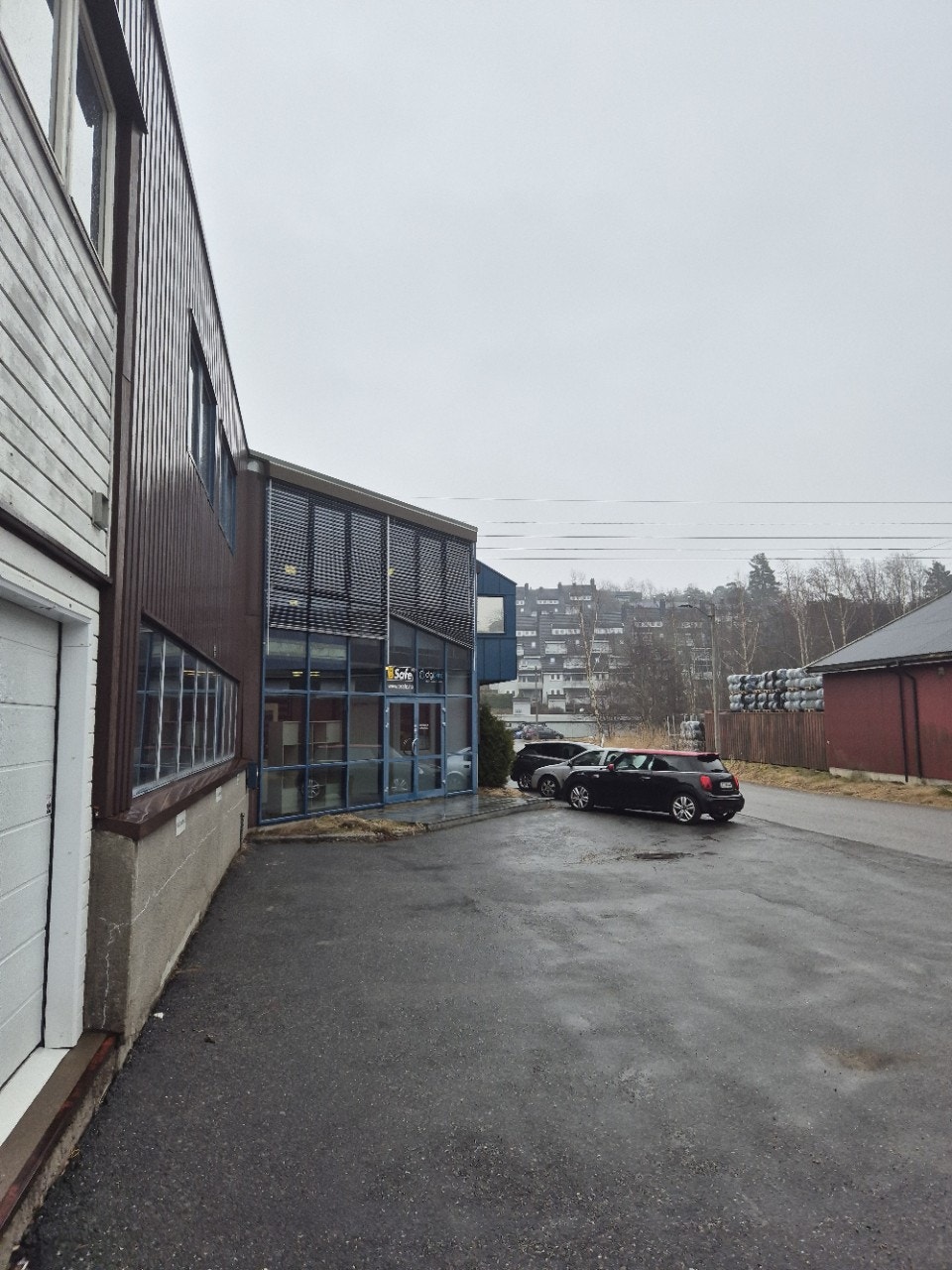 Viser inngangsparti Galleribilde
