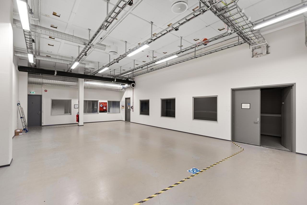 Lagrene har ettertraktet takhøyde på ca. 4,5 m.. Galleribilde