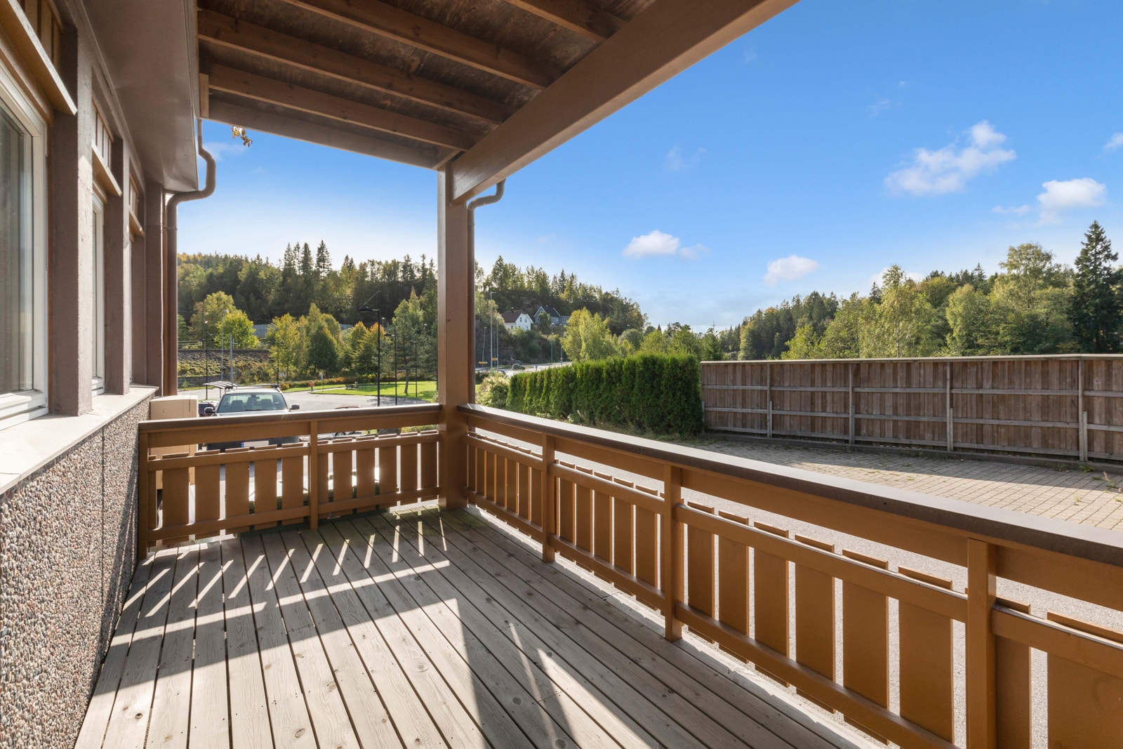Kontordel 2 har egen terrasse mot sør. Galleribilde