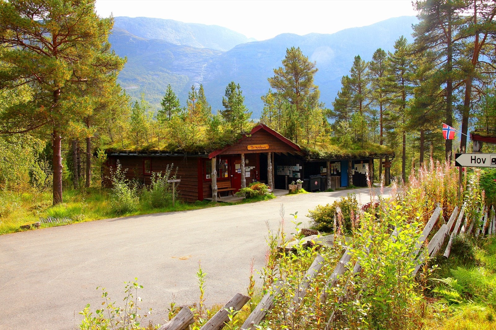Hovhyttegrend Servicebygget Galleribilde