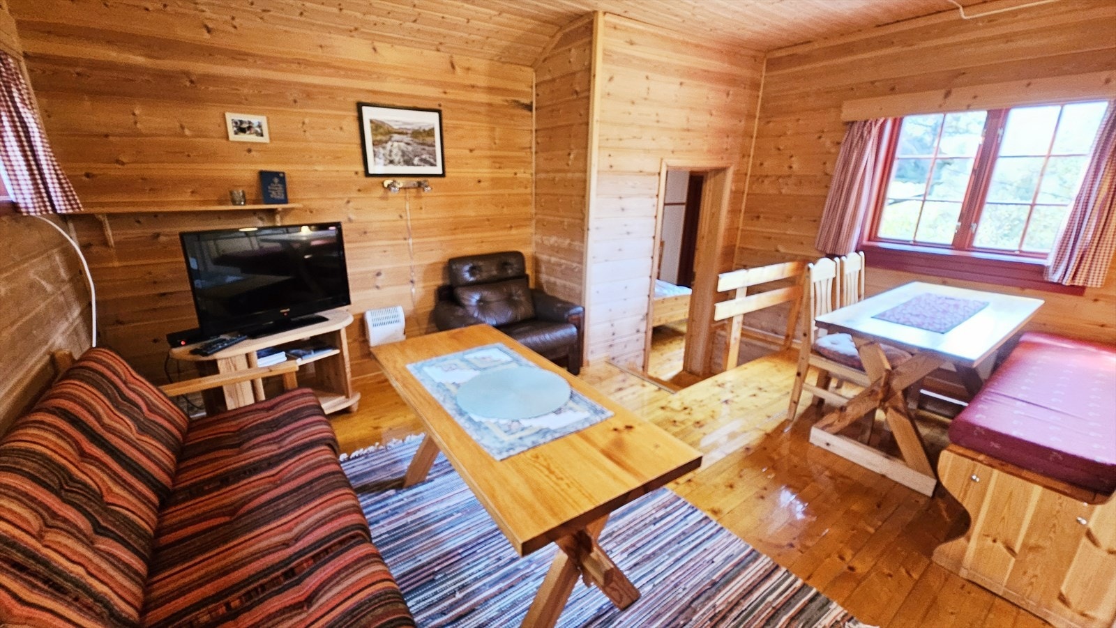 Hovhyttegrend hytte 2 Galleribilde