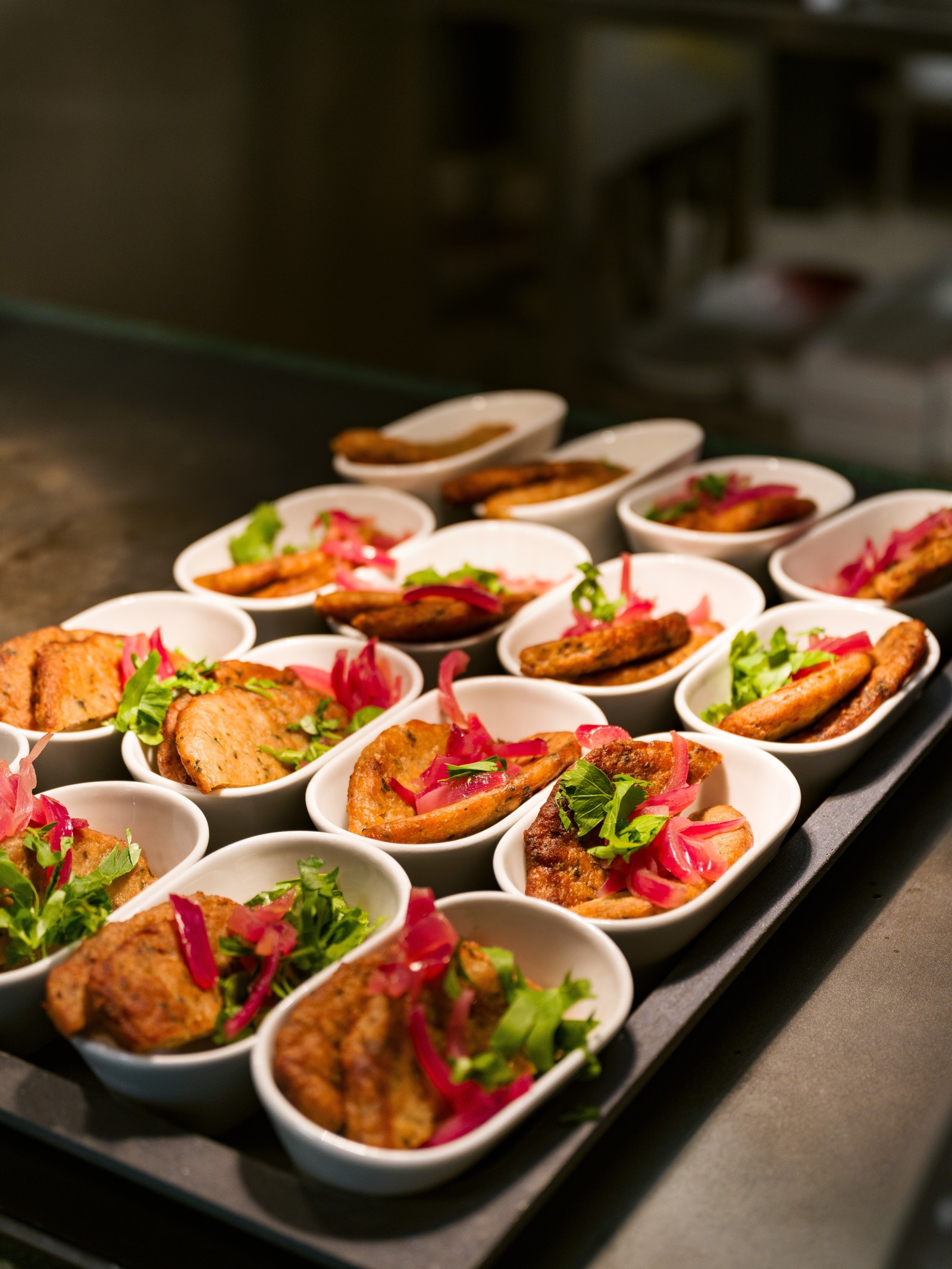 Personalrestauranten, Storstua, drives av Compass Group, som serverer variert utvalgt til frokost og lunsj Galleribilde