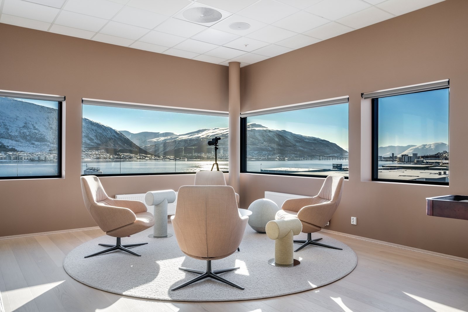 KBJ06320.jpg Galleribilde