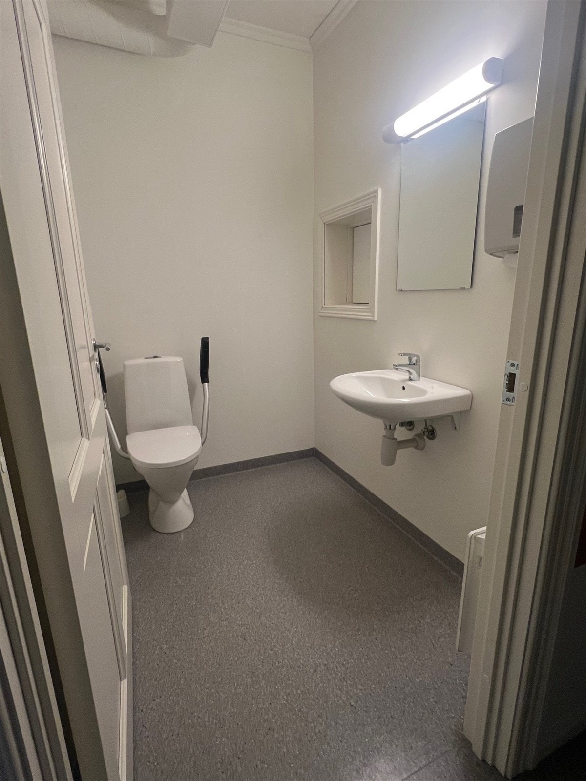 HC WC.jpg Galleribilde