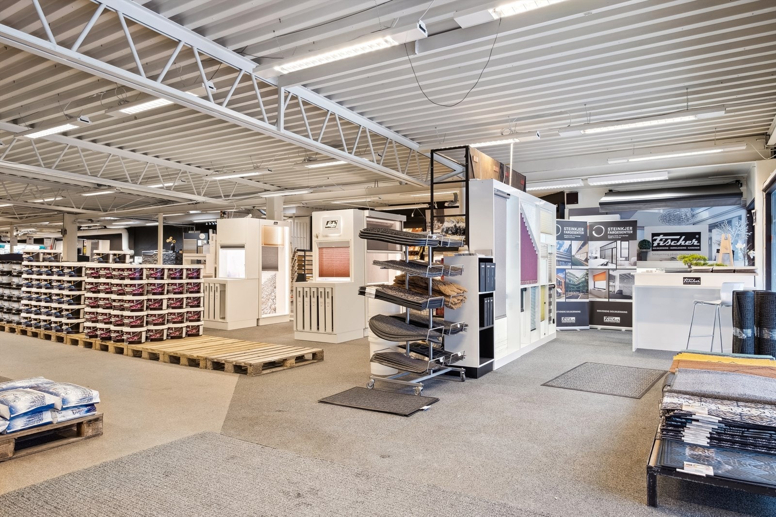 Steinkjer fargesenter Galleribilde