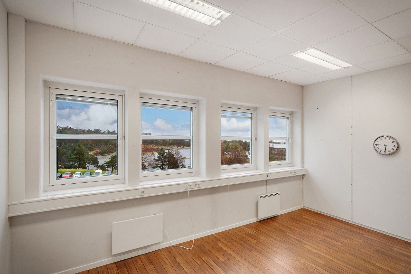 Kvassnesvegen 44 | Presentert av PrivatMegleren Næring v/Susanne Troye Galleribilde