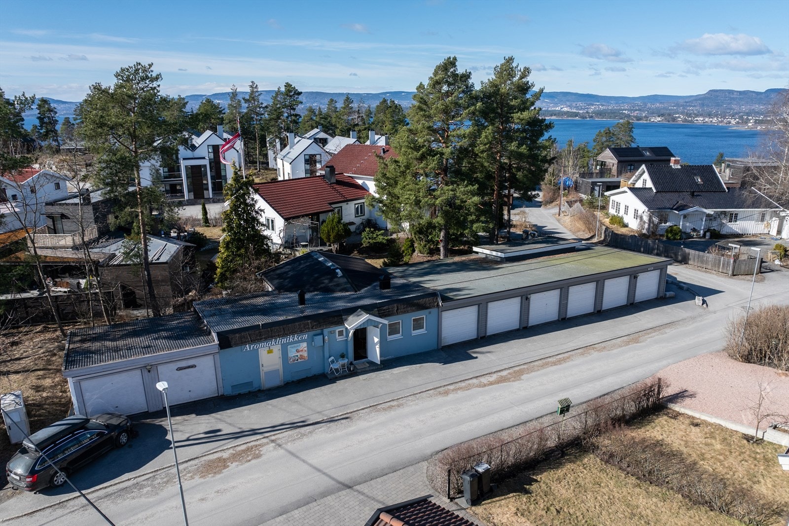 Sjelden mulighet for virksomheter til å eie eget bygg til en oppnåelig pris. Galleribilde