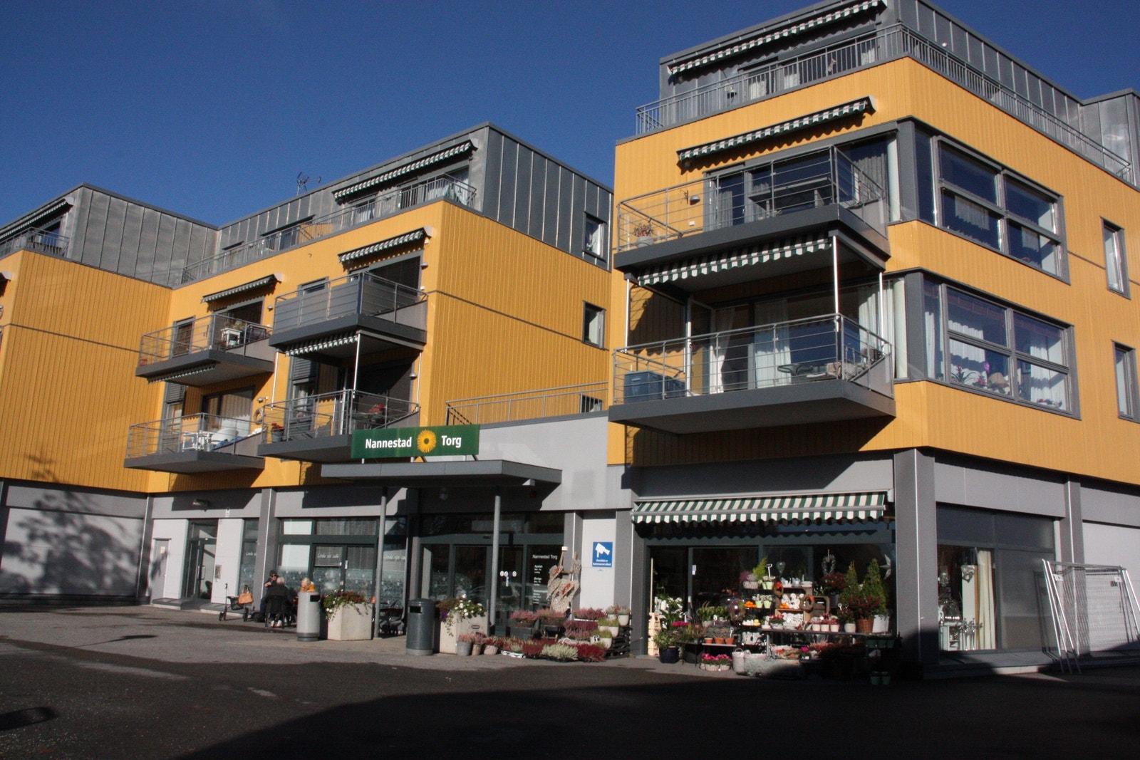 Velkommen til Nannestad Torg! Galleribilde