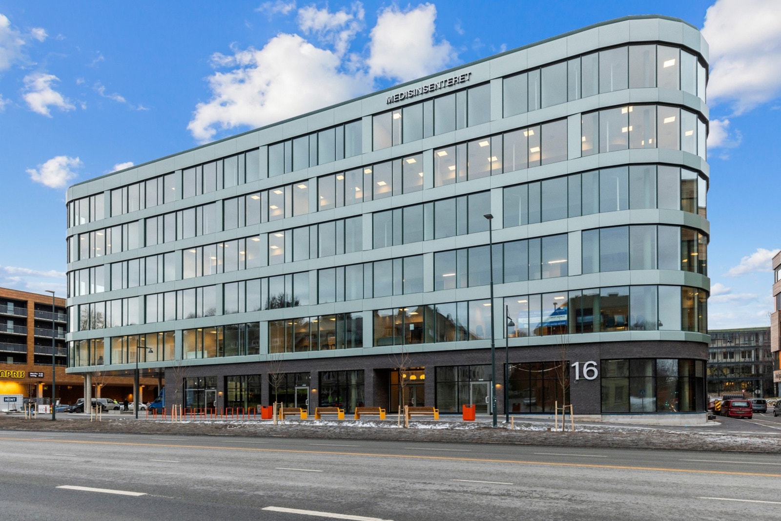 Medisinsenteret - Et nyoppført og fremtidsrettet kontorbygg langs Elgesetergate. Galleribilde
