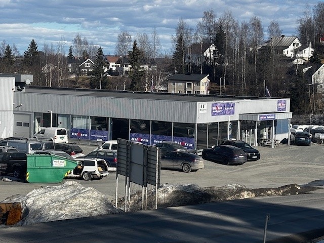 Fasade sett fra Skeidar Galleribilde