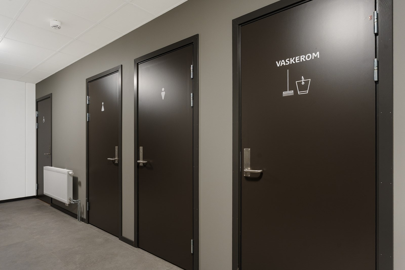 Felles toaletter og garderober Galleribilde