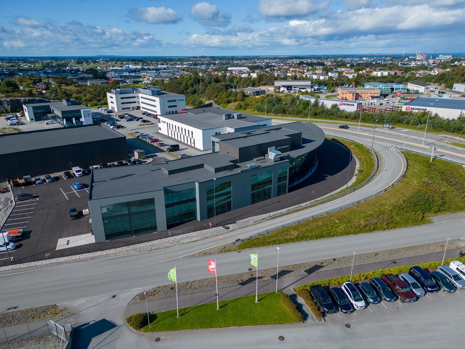 Profilert og sentral beliggenhet på Raglamyr Galleribilde