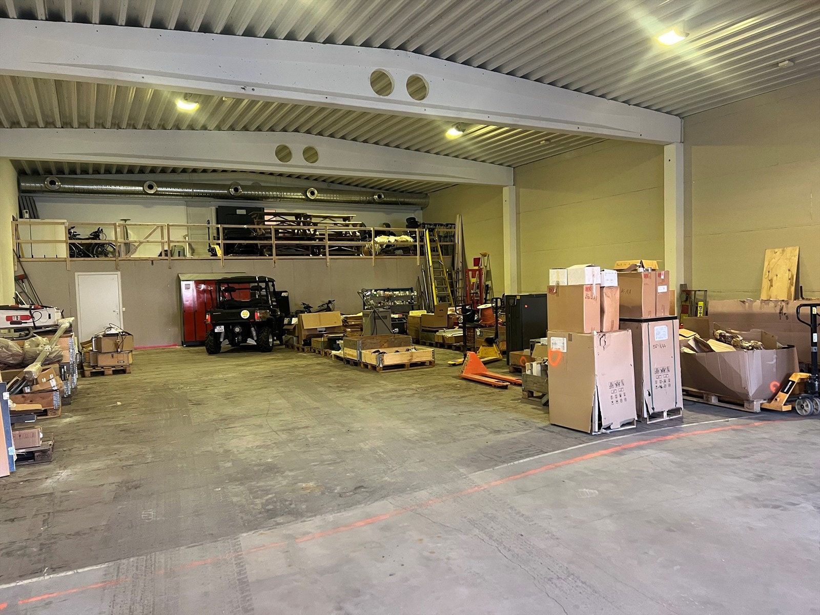 Kontorbygg og lager -Bjørumsvegen 10.jpg Galleribilde