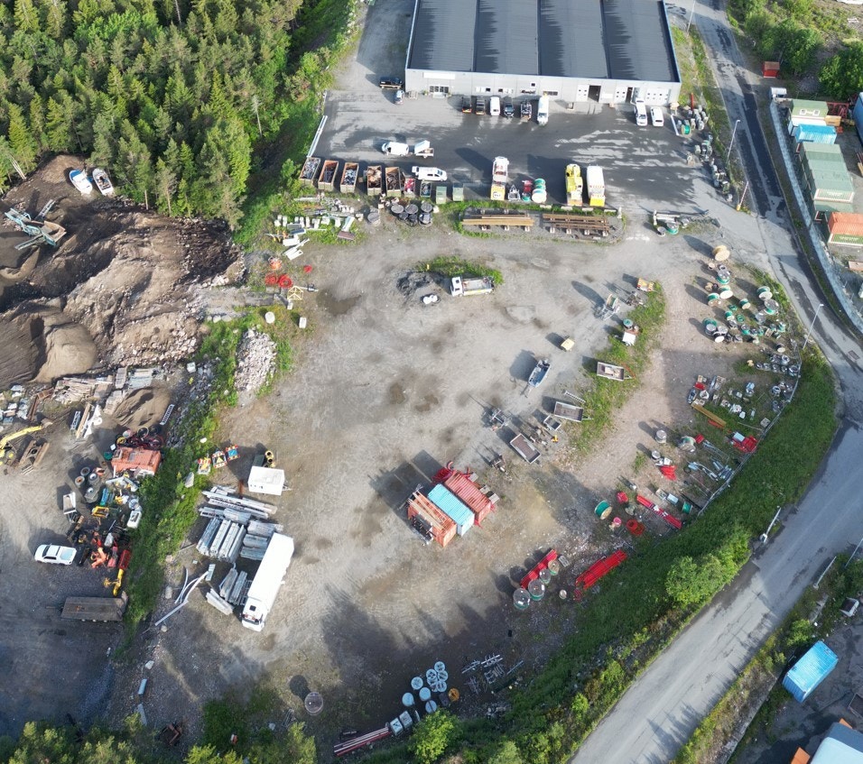 Tomt 6500 m2.jpg Galleribilde