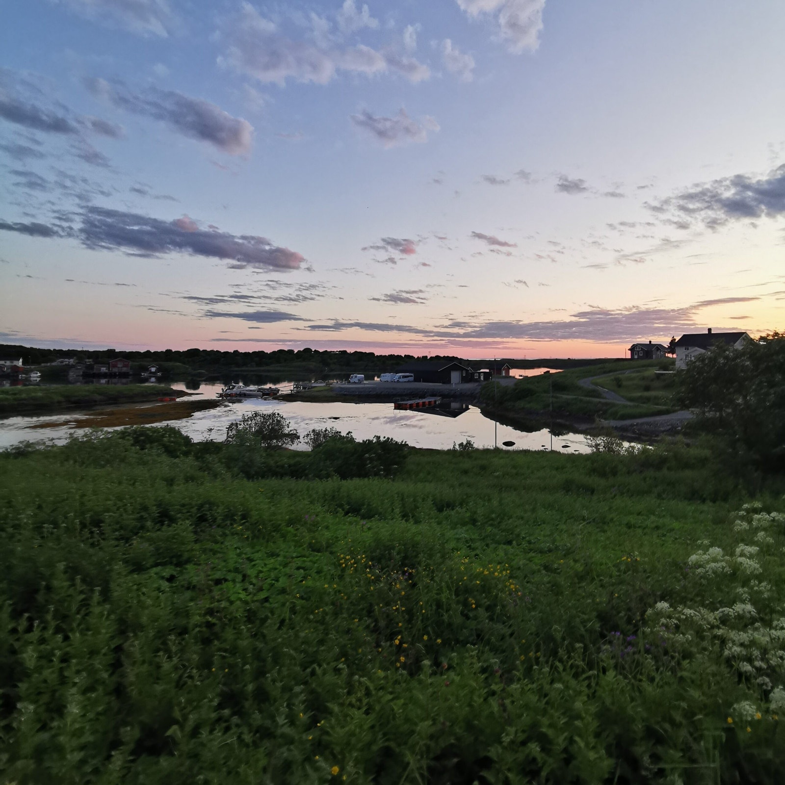 Oversiktsbilde fra innkjøring til anlegget Galleribilde