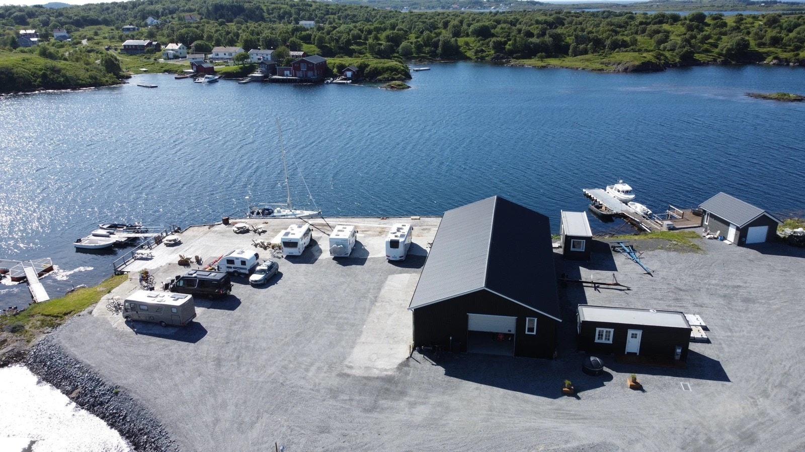 Oversiktsbilde, i bruk som camping Galleribilde