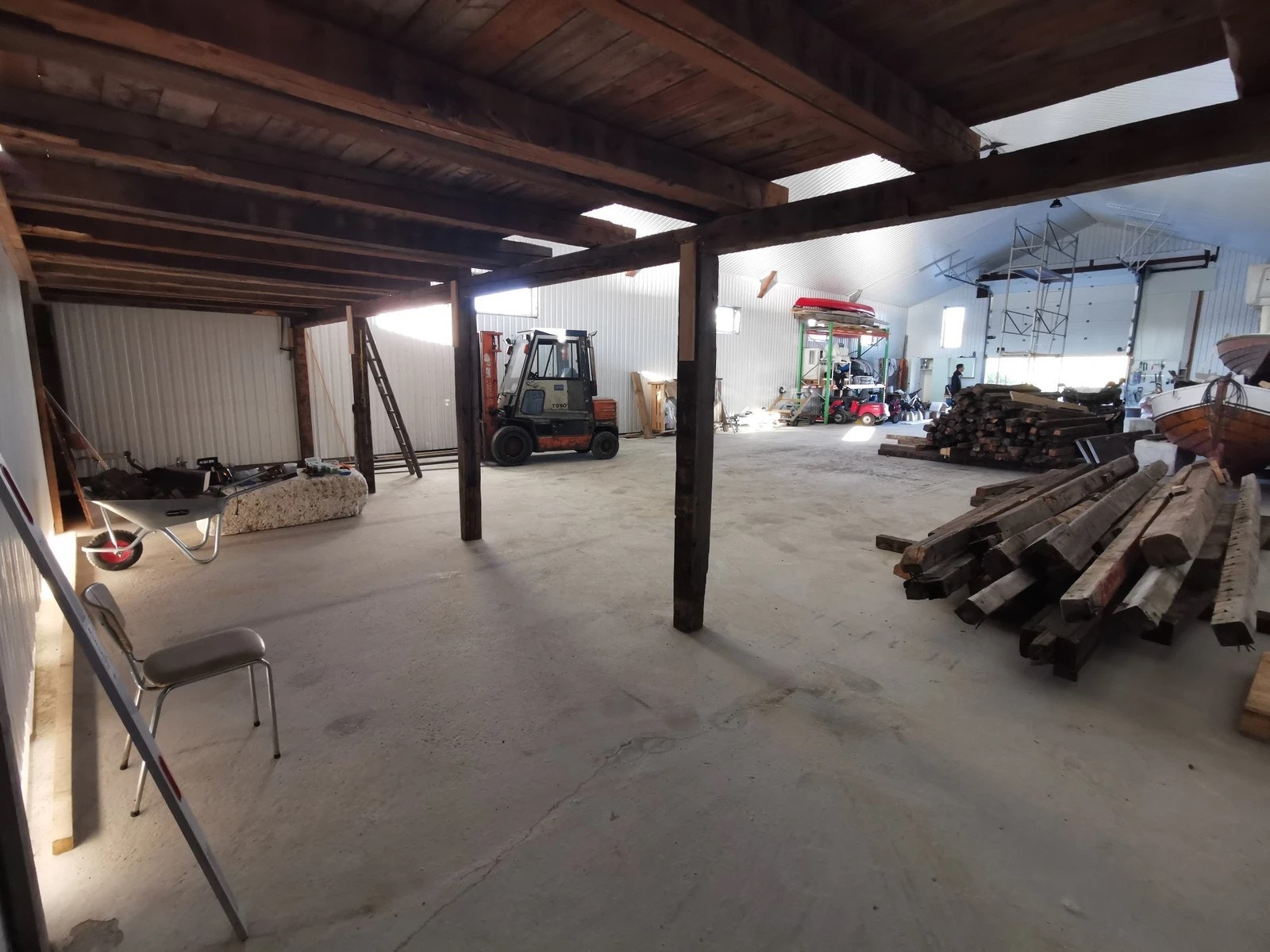 Lagerbygg med mulighet for tilpasninger, innlagt vann og avløp. Galleribilde