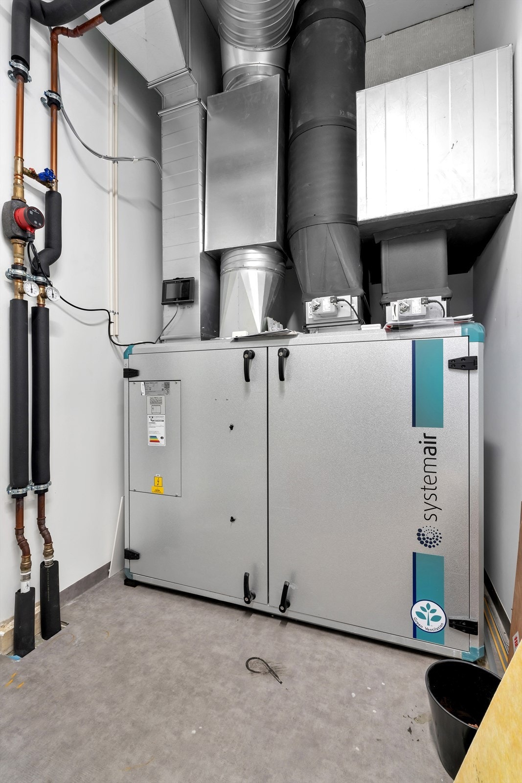 015_.jpg Galleribilde