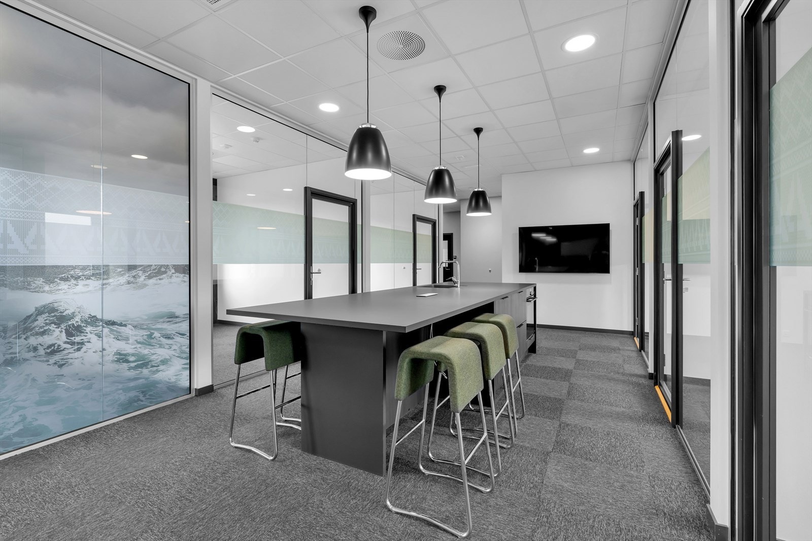 012_.jpg Galleribilde