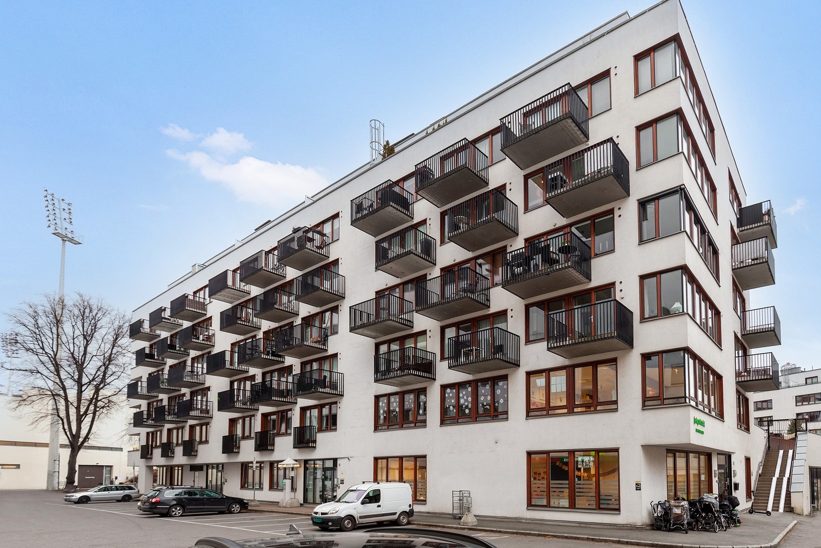 Husk å melde deg på til visning! Galleribilde